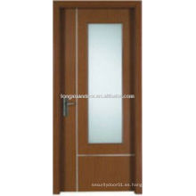 Puerta de PVC de madera con vidrio